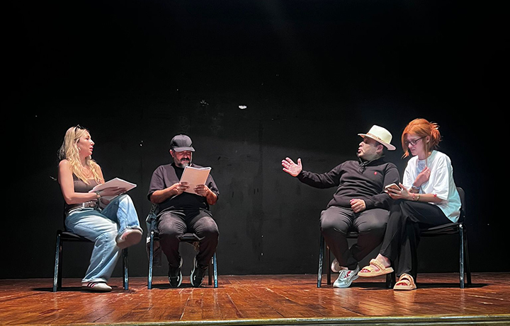 Okan Karacan “Yanlış Anladın Şekerim” adlı oyunuyla 2025 – 2026 Sezonuna Damga Vurmaya Geliyor!