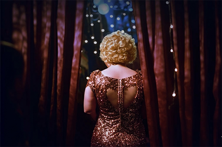 Nostalji ve mizahı bir araya getiren “Seyfi Bey” oyunu biletleri satışa çıktı